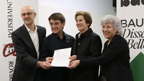 Signatura de l'acord entre el BAU i la URV Signatura de l'acord entre el BAU i la URV