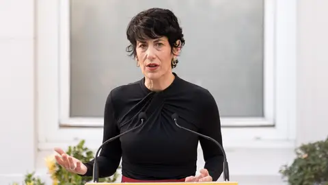 La ministra de Inclusión, Seguridad Social y Migraciones, Elma Saiz, durante una reunión de trabajo, en la sede del Ministerio, a 26 de febrero de 2026, en Madrid La ministra de Inclusión, Seguridad Social y Migraciones, Elma Saiz, durante una reunión de trabajo, en la sede del Ministerio, a 26 de febrero de 2026, en Madrid