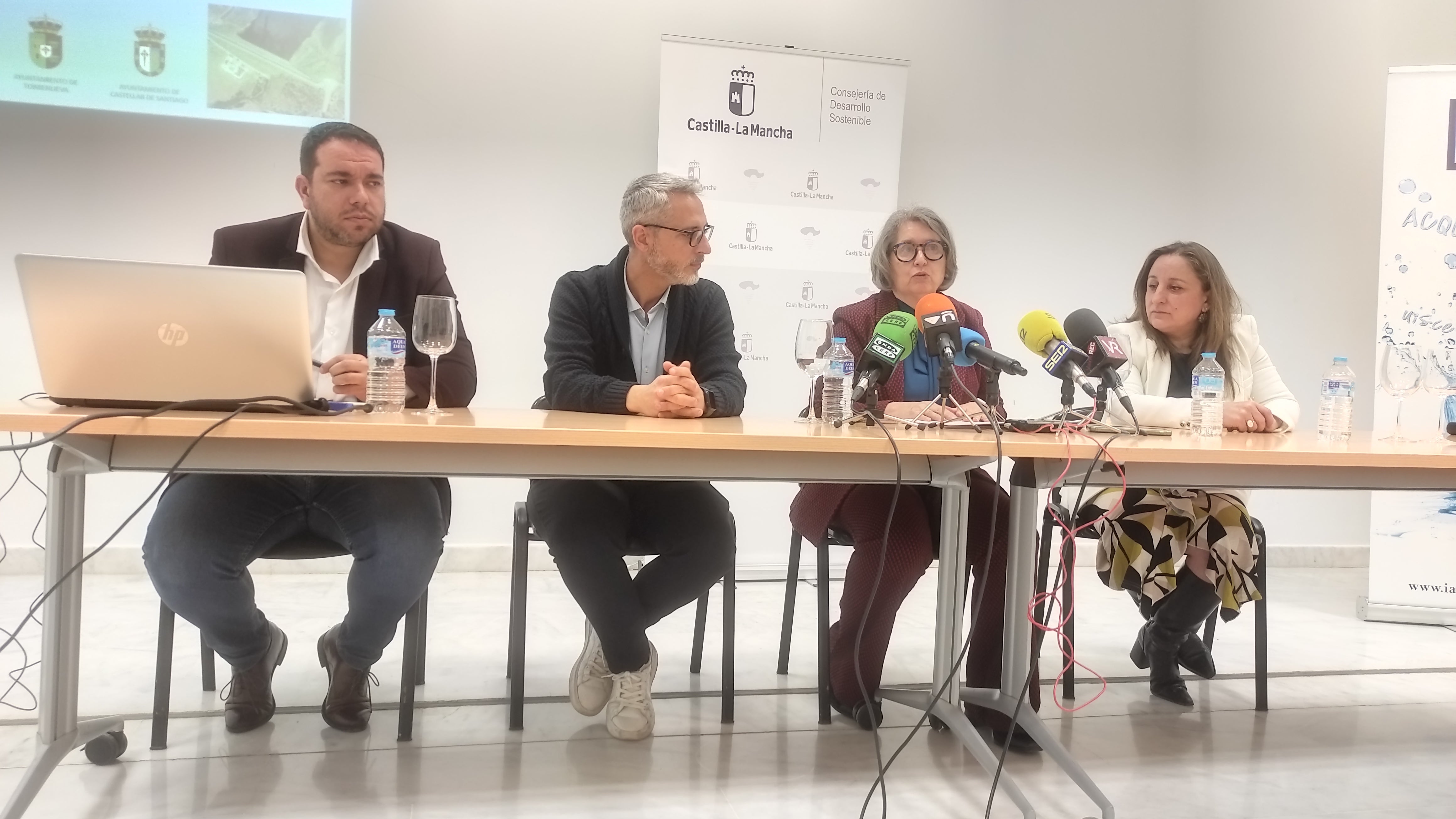 Casi 4 millones de euros para renovar la red de abastecimiento de agua de Castellar de Santiago y Torrenueva Casi 4 millones de euros para renovar la red de abastecimiento de agua de Castellar de Santiago y Torrenueva