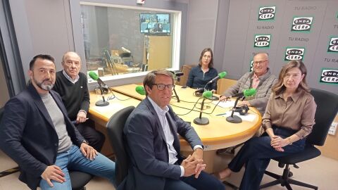 Tertulia en M&aacute;s de uno Elche