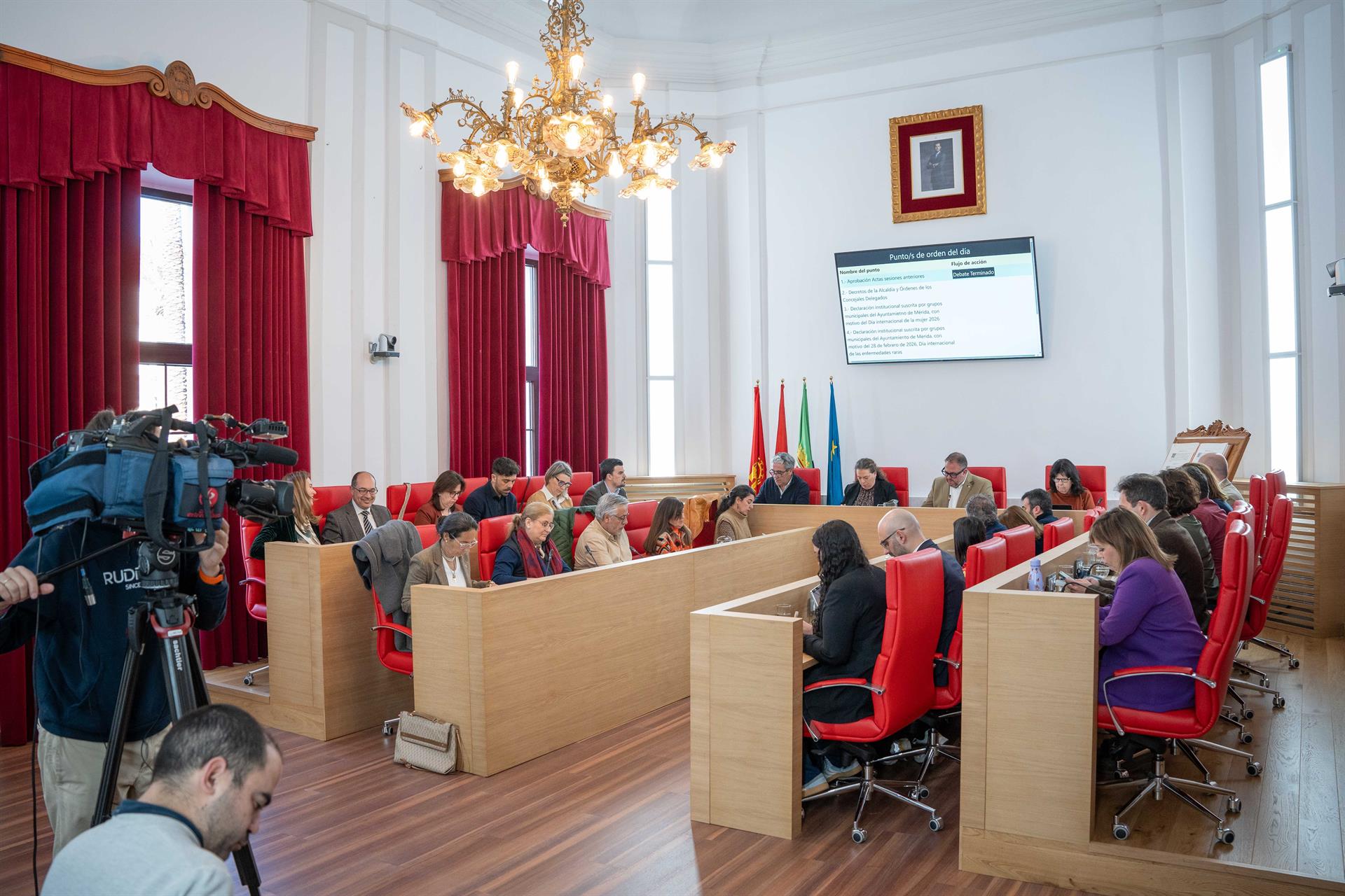 Aprobado de forma inicial el presupuesto 2026 del Ayuntamiento de Mérida, dotado con 82,8 millones de euros Aprobado de forma inicial el presupuesto 2026 del Ayuntamiento de Mérida, dotado con 82,8 millones de euros