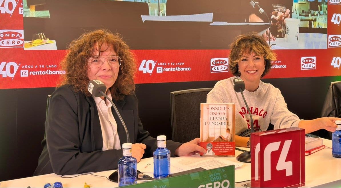 Sonsoles Ónega homenajea a todas las escritoras anónimas en su nueva novela: "Es una deuda que tenemos con ellas" Sonsoles Ónega homenajea a todas las escritoras anónimas en su nueva novela: "Es una deuda que tenemos con ellas"