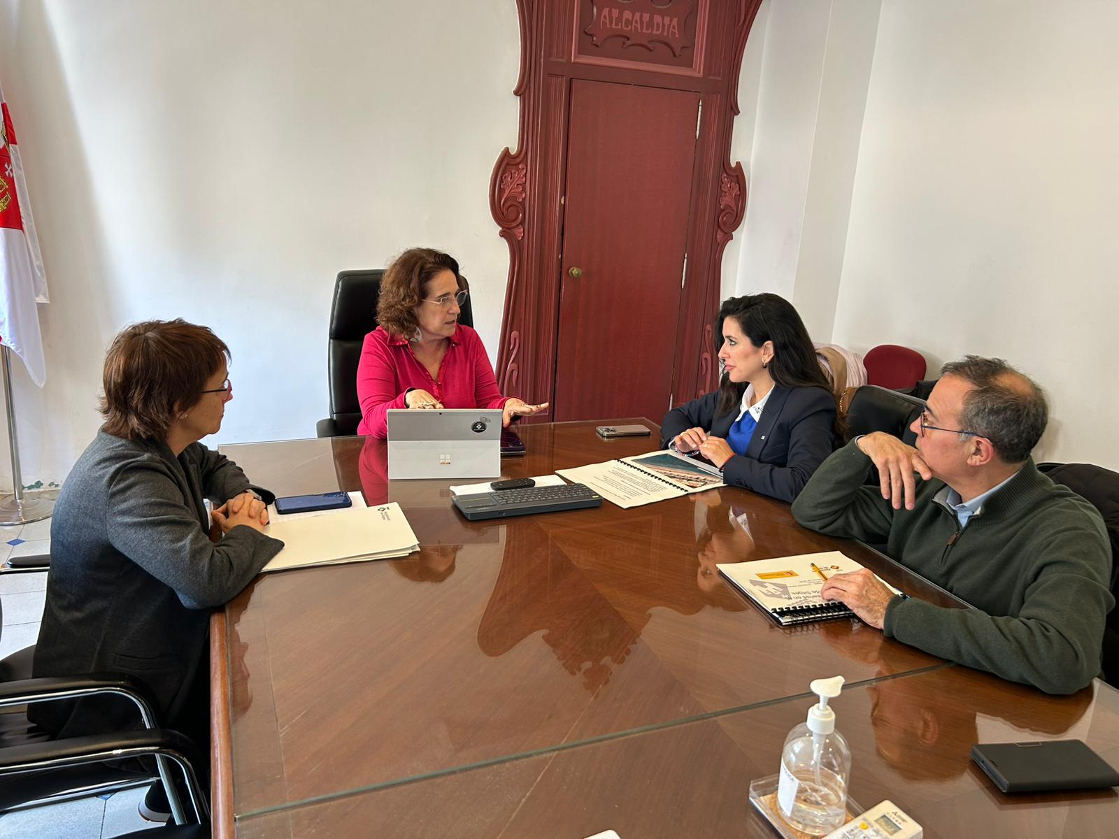 Sitges demana la cessió temporal del Club de Mar mentre negocia amb Costes el futur del front marítim Sitges demana la cessió temporal del Club de Mar mentre negocia amb Costes el futur del front marítim