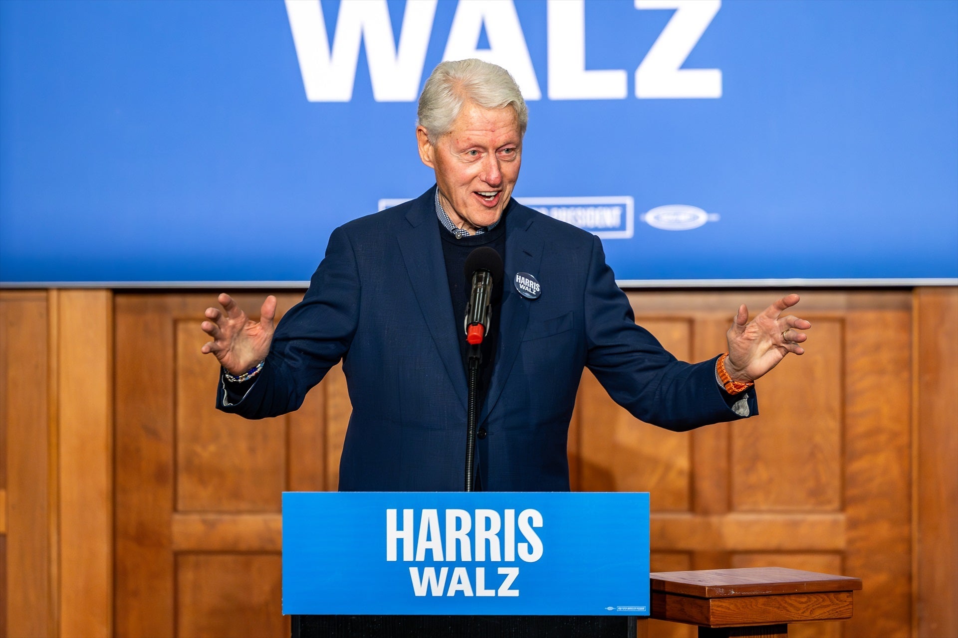 Bill Clinton asegura que no sabía lo que hacía Epstein: "No vi nada y no hice nada malo" Bill Clinton asegura que no sabía lo que hacía Epstein: "No vi nada y no hice nada malo"