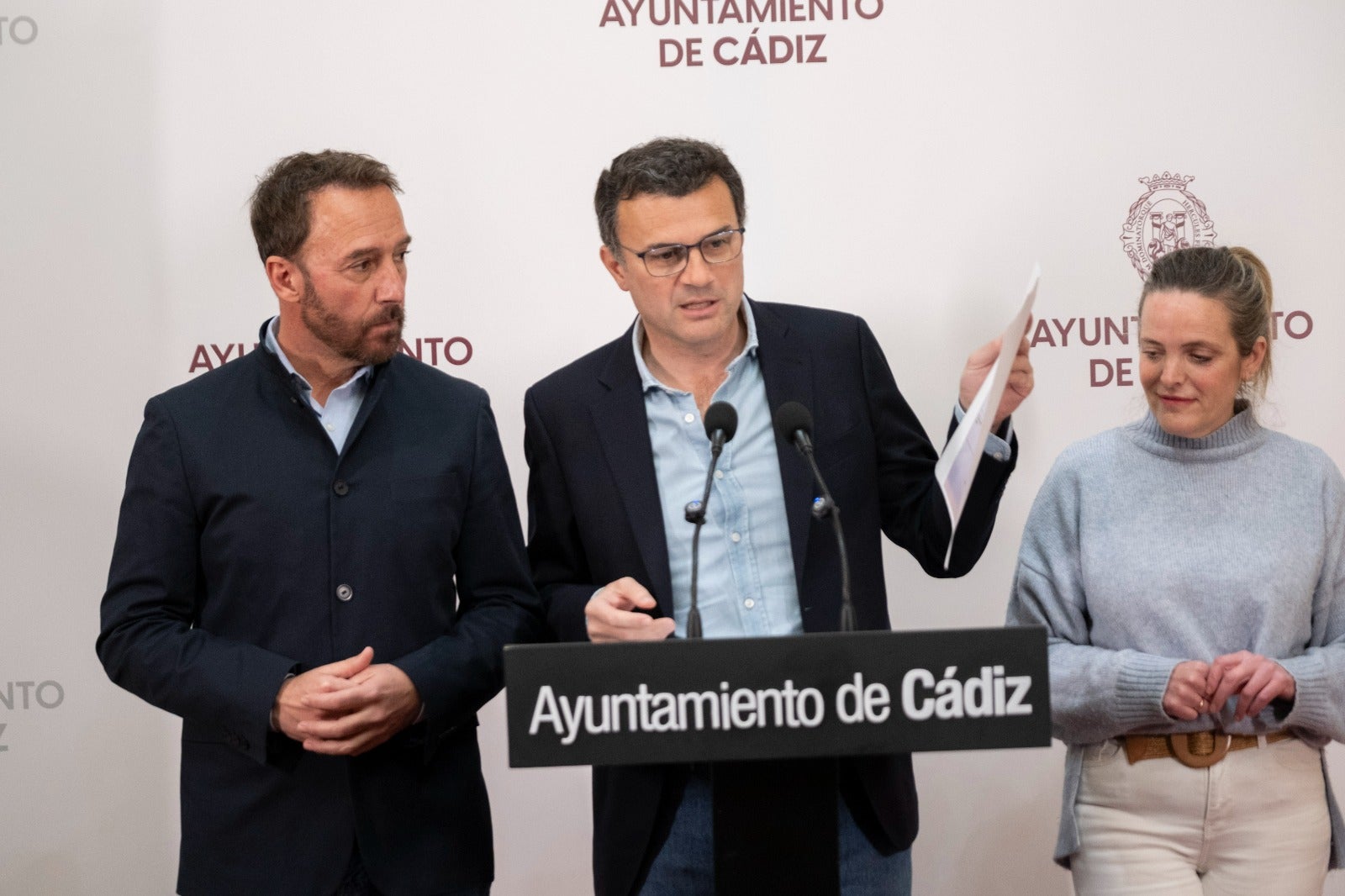 El Ayuntamiento de Cádiz comienza las obras de la zona deportiva de Telegrafía Sin Hilos con un presupuesto de más de 900.000 euros El Ayuntamiento de Cádiz comienza las obras de la zona deportiva de Telegrafía Sin Hilos con un presupuesto de más de 900.000 euros