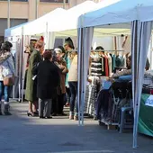 La Plaça Major de Vila-real acoge este fin de semana la Feria Outlet del Comercio con descuentos y actividades para todos los públicos La Plaça Major de Vila-real acoge este fin de semana la Feria Outlet del Comercio con descuentos y actividades para todos los públicos