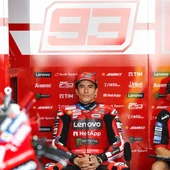 Bezzecchi lidera los libres de Moto GP por delante de Marc Márquez Bezzecchi lidera los libres de Moto GP por delante de Marc Márquez