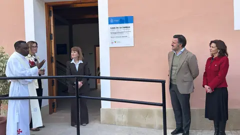 Inaguración de la Casa de la Familia creada por el Ayuntamiento de Elche. Inaguración de la Casa de la Familia creada por el Ayuntamiento de Elche.