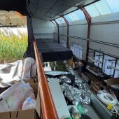 Nave industrial en la que los detenidos tenían la plantación de marihuana.