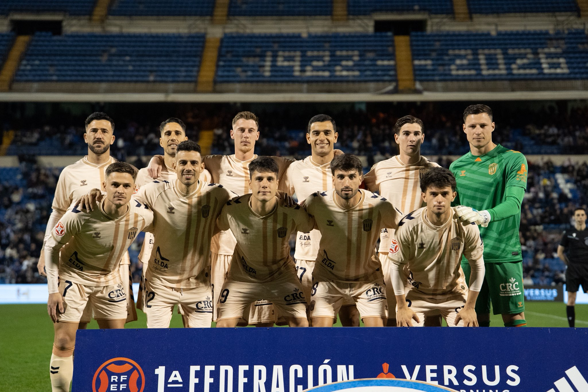 Ninguno de los equipos de playoff gana y el Eldense 'amortigua' la derrota en el Rico Pérez Ninguno de los equipos de playoff gana y el Eldense 'amortigua' la derrota en el Rico Pérez