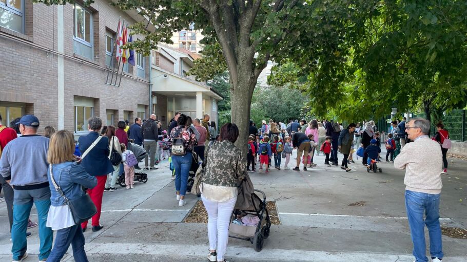 Colegio Duquesa de la Victoria en Logro&ntilde;o