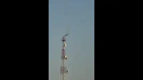 El vídeo del derribo por error de un avión de combate de EEUU por 'fuego amigo' de Kuwait El vídeo del derribo por error de un avión de combate de EEUU por 'fuego amigo' de Kuwait