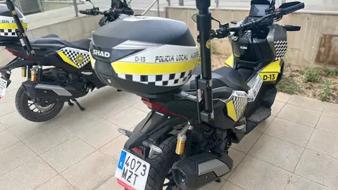 La Policía Local de Algemesí detiene en el Raval a un hombre en busca y captura La Policía Local de Algemesí detiene en el Raval a un hombre en busca y captura