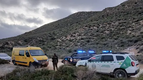 Desalojan autocaravanas que estaban estacionadas en "zonas sensibles" del Parque Natural Cabo de Gata- Nijar ONDA CERO ALMERIA