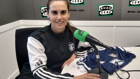 &Aacute;ngela Lloret, entrenadora y coordinador femenino CF Benidorm