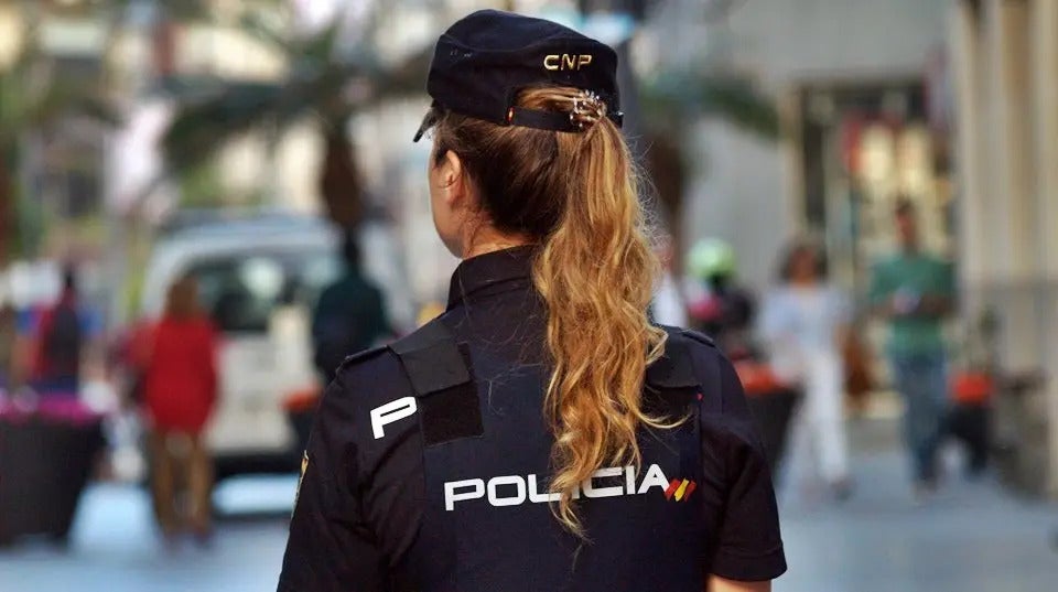 Julia, Policía Nacional experta en Violencia de Género: "Lo más importante es escuchar a las víctimas" Julia, Policía Nacional experta en Violencia de Género: "Lo más importante es escuchar a las víctimas"