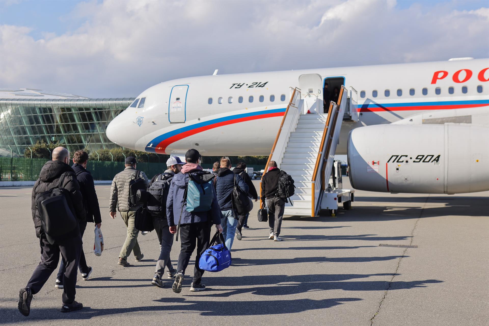 Los ciudadanos baleares afectados por la crisis de Oriente Medio podrían rondar los 600, según estimaciones de Aviba Los ciudadanos baleares afectados por la crisis de Oriente Medio podrían rondar los 600, según estimaciones de Aviba