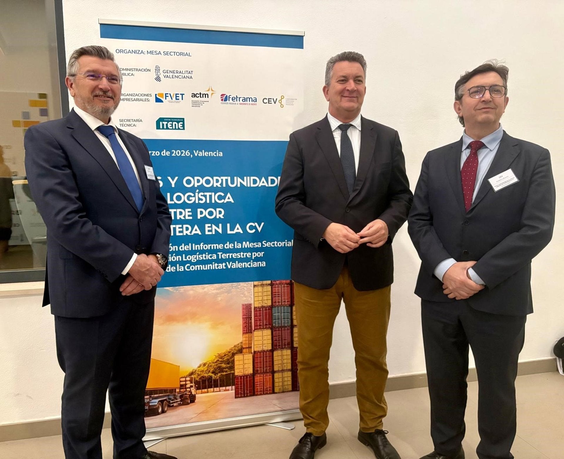 Consell y empresarios, "preocupados" y "vigilantes" por el impacto económico de la ofensiva sobre Irán Consell y empresarios, "preocupados" y "vigilantes" por el impacto económico de la ofensiva sobre Irán