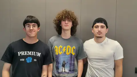 Javier, Samuel y Jorge son TESELA Javier, Samuel y Jorge son TESELA