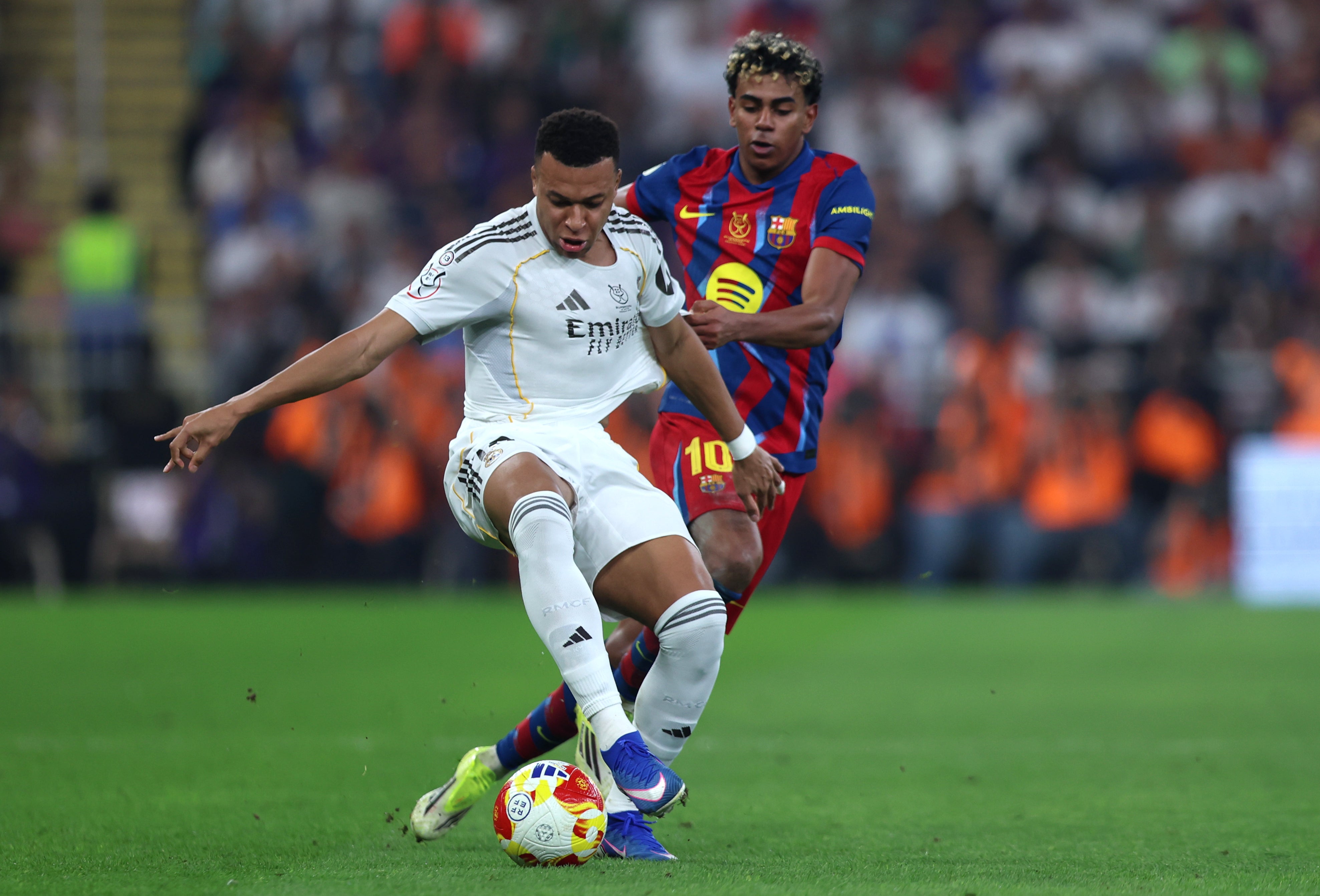 Límites salariales: el Real Madrid manda, el Barcelona sube Límites salariales: el Real Madrid manda, el Barcelona sube