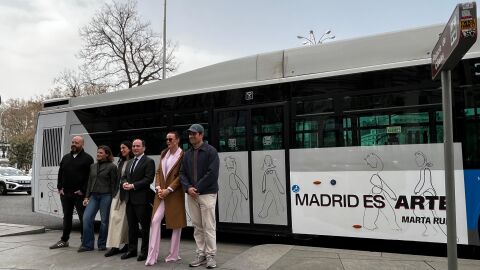 La EMT convierte cinco autobuses en galerías en movimiento con la acción #MadridEsArte en el marco de ARCOMadrid La EMT convierte cinco autobuses en galerías en movimiento con la acción #MadridEsArte en el marco de ARCOMadrid