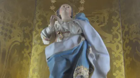 La imagen de la Virgen de la Purísima de Crevillent. La imagen de la Virgen de la Purísima de Crevillent.