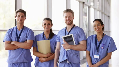 El Colegio de Enfermer&iacute;a de M&aacute;laga denuncia la difusi&oacute;n de publicidad enga&ntilde;osa que promete estudiar Enfermer&iacute;a en 12 meses