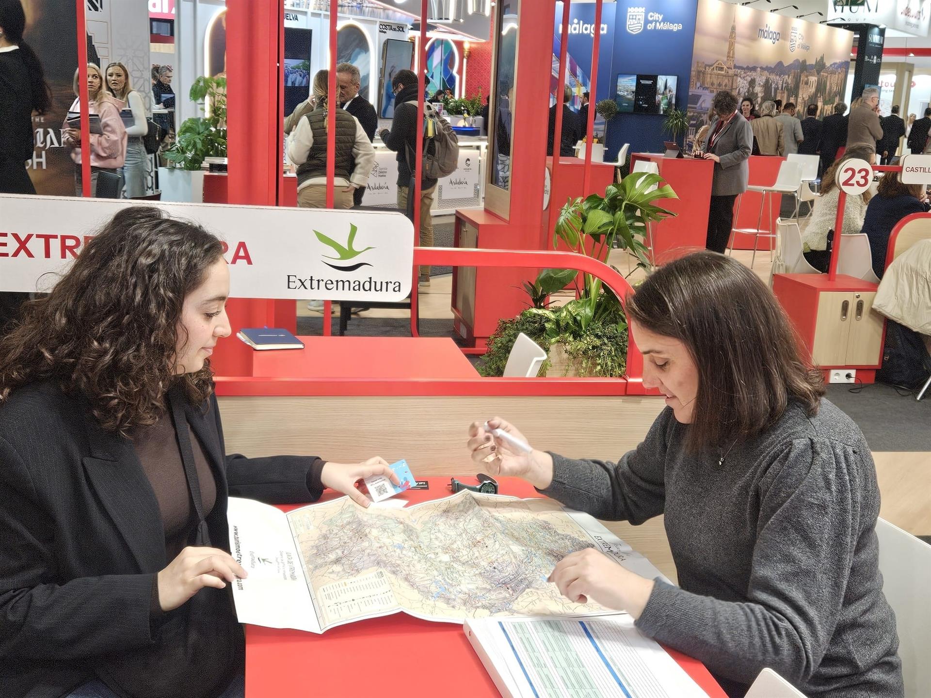Extremadura se promociona en Berlín en la principal feria profesional de turismo a nivel mundial Extremadura se promociona en Berlín en la principal feria profesional de turismo a nivel mundial
