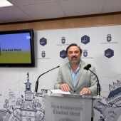 Gregorio Oraá durante la rueda de prensa