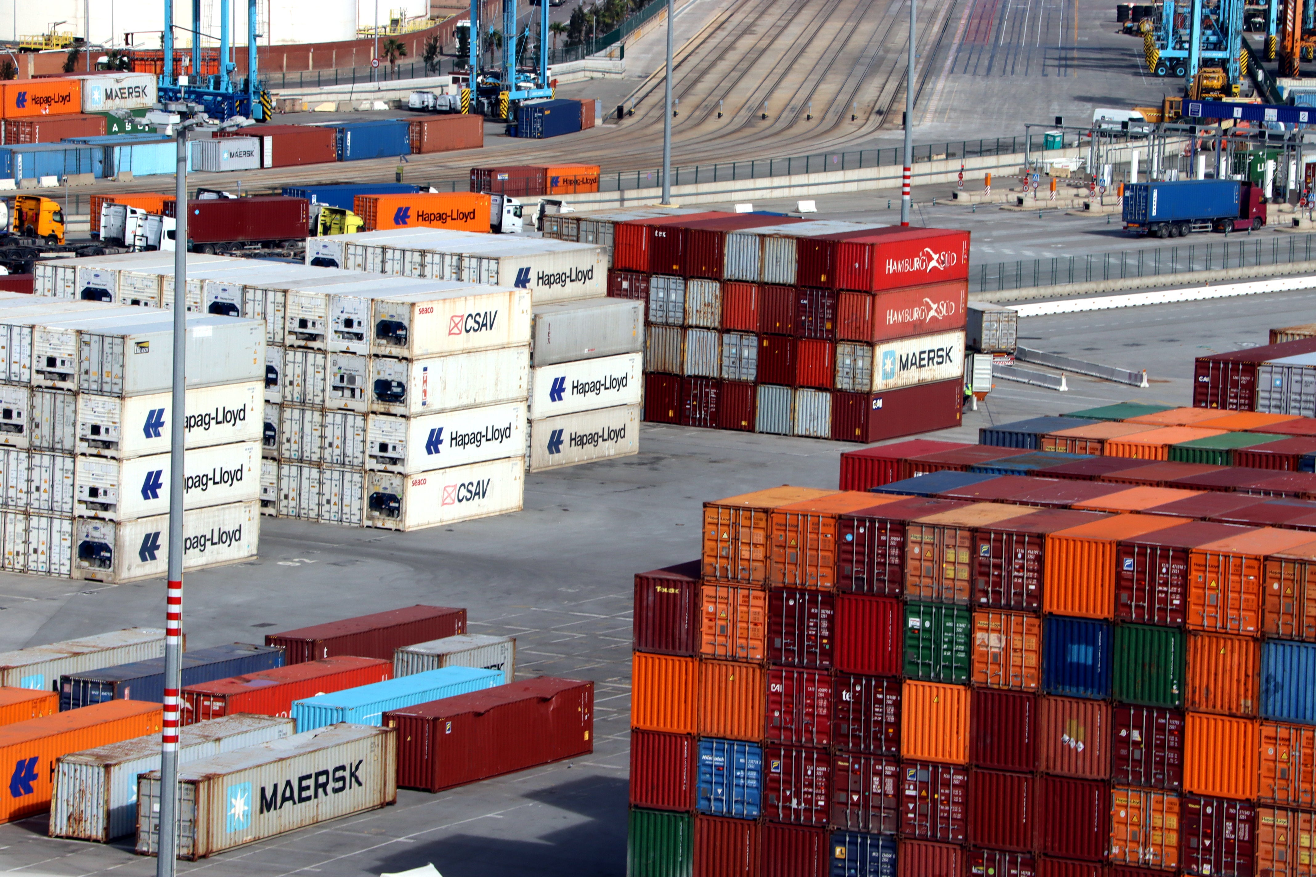 La Generalitat activa un canal d’assistència per a les empreses afectades pel conflicte a l’Orient Mitjà La Generalitat activa un canal d’assistència per a les empreses afectades pel conflicte a l’Orient Mitjà