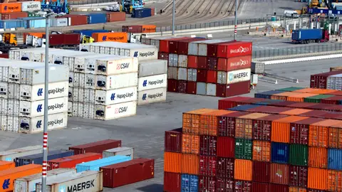 La Generalitat activa un canal d’assistència per a les empreses afectades pel conflicte a l’Orient Mitjà La Generalitat activa un canal d’assistència per a les empreses afectades pel conflicte a l’Orient Mitjà