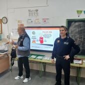 La Policía Local de Almussafes informa a los escolares sobre el uso responsable del material pirotécnico