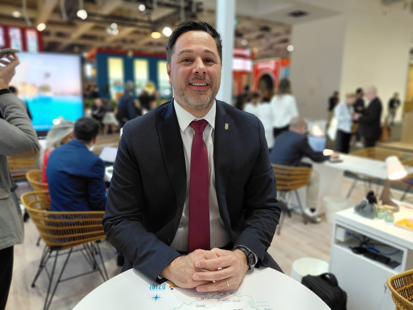 Rubén Sousa: "Ibiza apuesta por un turismo de calidad todo el año con la apertura del Parador". Rubén Sousa: "Ibiza apuesta por un turismo de calidad todo el año con la apertura del Parador".