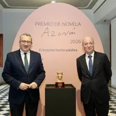 Toni Pérez y Carlos Crehueras con el Premio Azorín de Novela 2026 Toni Pérez y Carlos Crehueras con el Premio Azorín de Novela 2026