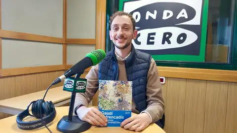 Carlos Varela conservador jefe de colecciones y exposiciones en el Museo Casa Botines Gaudí Carlos Varela conservador jefe de colecciones y exposiciones en el Museo Casa Botines Gaudí