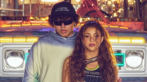 Be&eacute;le y Shakira en la portada de 'ALGO T&Uacute;'