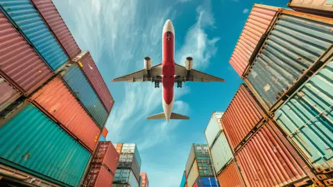 Aragón sigue pendiente de las afecciones por el conflicto en Oriente Medio La situación podría afectar al transporte aéreo y marítimo