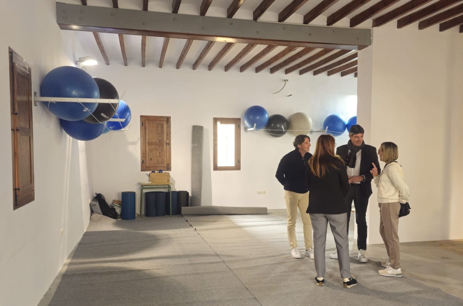Villajoyosa adecúa las antiguas Escoles de l’Ermita para el uso de asociaciones locales Villajoyosa adecúa las antiguas Escoles de l’Ermita para el uso de asociaciones locales
