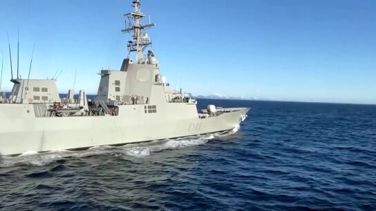 Espa&ntilde;a env&iacute;a la fragata 'Cristobal Col&oacute;n' a Chipre para reforzar la defensa a&eacute;rea europea