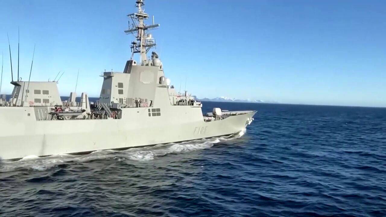 España envía la fragata 'Cristobal Colón' a Chipre para reforzar la defensa  aérea europea