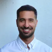 Jordi Avellaneda Ruiz, joven ibicenco que trabaja y vive en Dubai Jordi Avellaneda Ruiz, joven ibicenco que trabaja y vive en Dubai