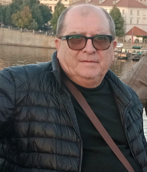 Muere en Elche el periodista Pedro Soriano Muere en Elche el periodista Pedro Soriano