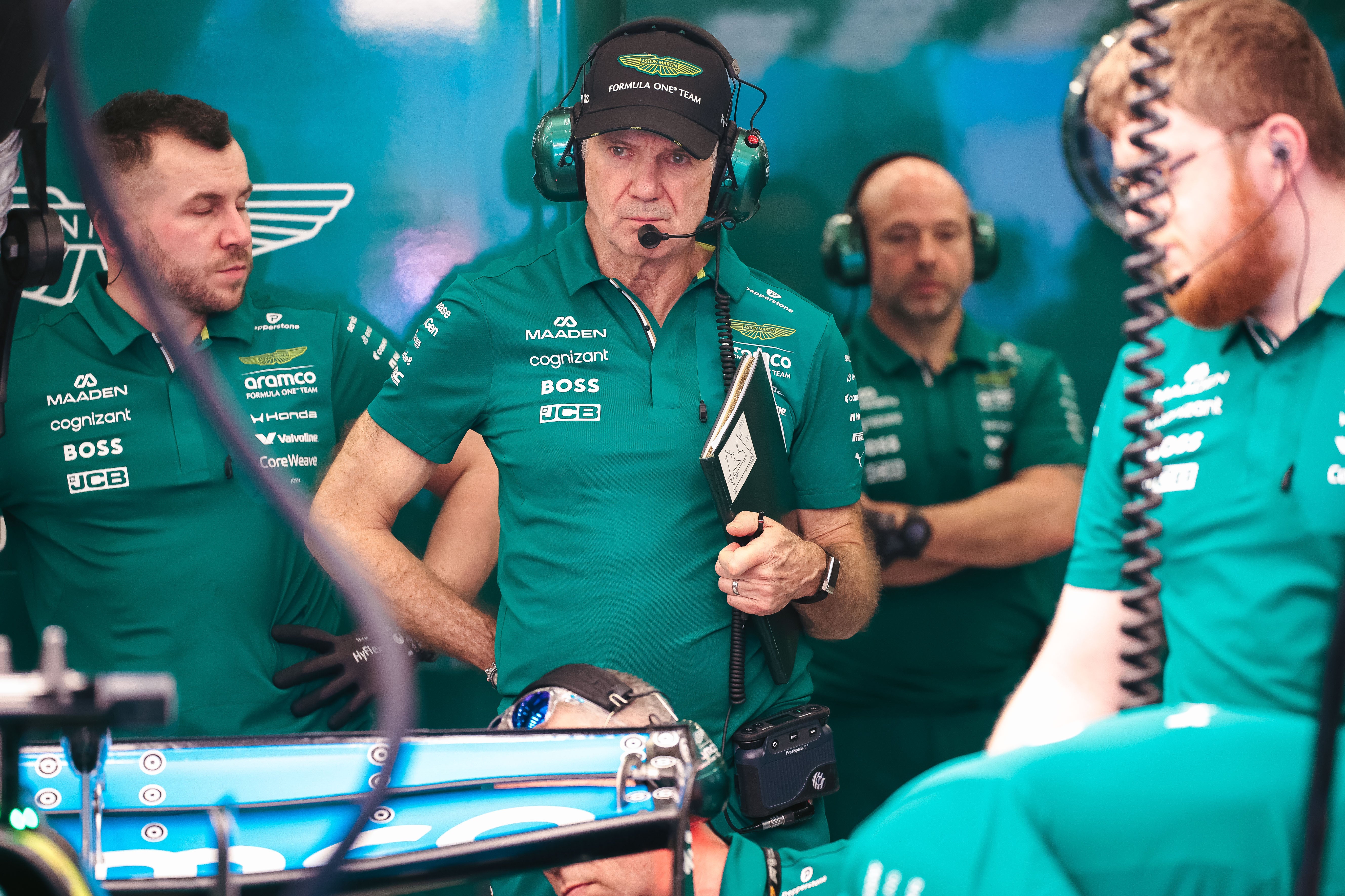 Desastre en Aston Martin: limitará sus vueltas para evitar daños en los nervios de los pilotos Desastre en Aston Martin: limitará sus vueltas para evitar daños en los nervios de los pilotos