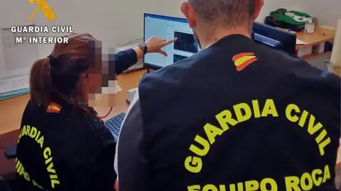 Tres detenidos por robar cable de cobre, mobiliario o electrodomésticos en un complejo hostelero de Don Álvaro Tres detenidos por robar cable de cobre, mobiliario o electrodomésticos en un complejo hostelero de Don Álvaro