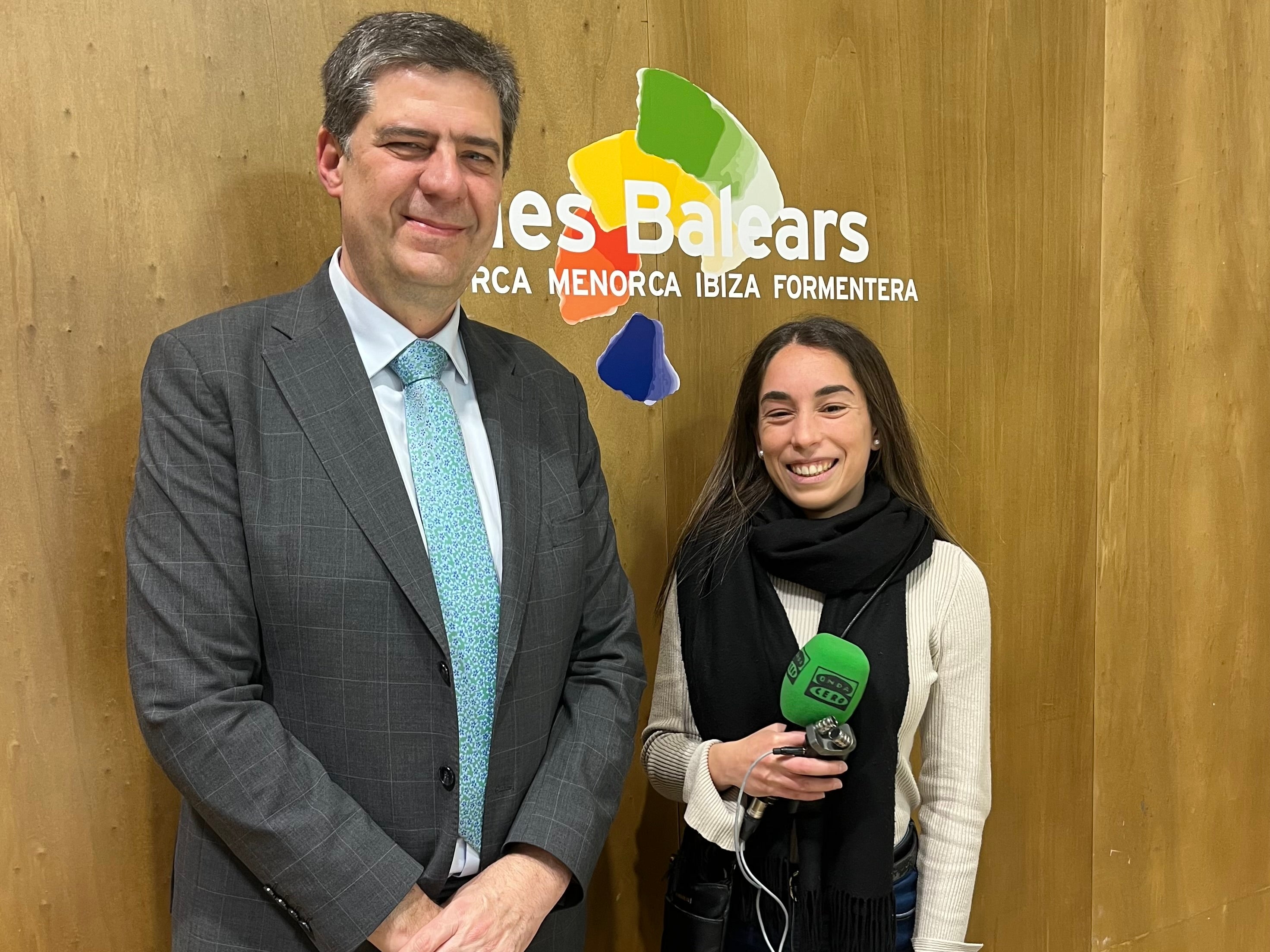 Bauzà defiende en la ITB un turismo con menos presión en verano y más actividad todo el año Bauzà defiende en la ITB un turismo con menos presión en verano y más actividad todo el año