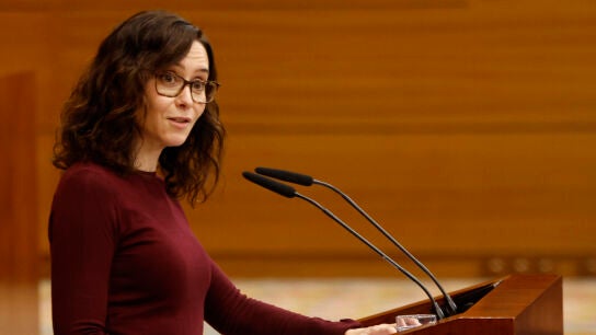 Isabel D&iacute;az Ayuso durante la Asamblea regional