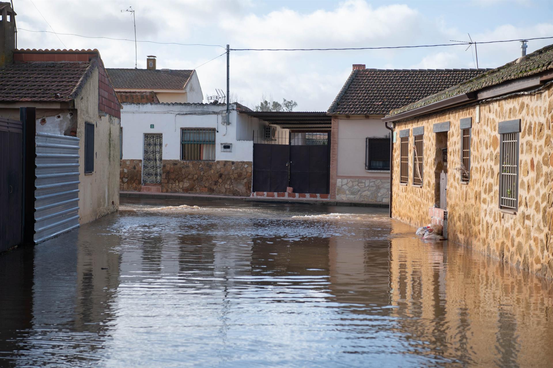 76 municipios y la Diputación de Ciudad Real presentan 650 proyectos por casi 30 millones para reparar daños de la borrasca Leonardo 76 municipios y la Diputación de Ciudad Real presentan 650 proyectos por casi 30 millones para reparar daños de la borrasca Leonardo