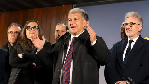 Laporta acusa a Font de ser el "portavoz" de la "campaña" del caso Negreira Laporta acusa a Font de ser el "portavoz" de la "campaña" del caso Negreira