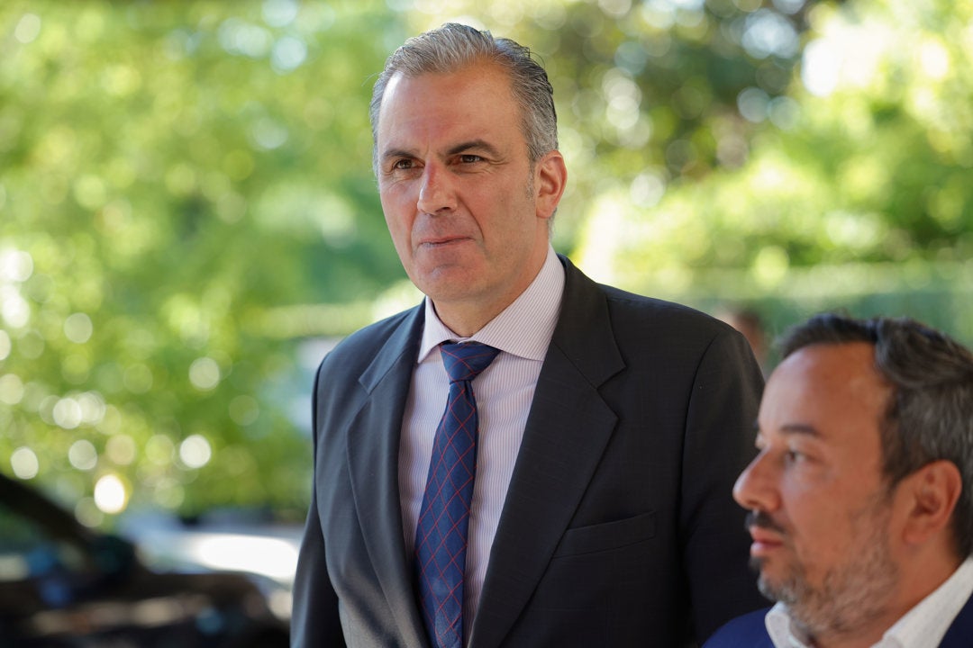 Imagen de archivo del portavoz de Vox en el Ayuntamiento de Madrid, Javier Ortega Smith. Imagen de archivo del portavoz de Vox en el Ayuntamiento de Madrid, Javier Ortega Smith.