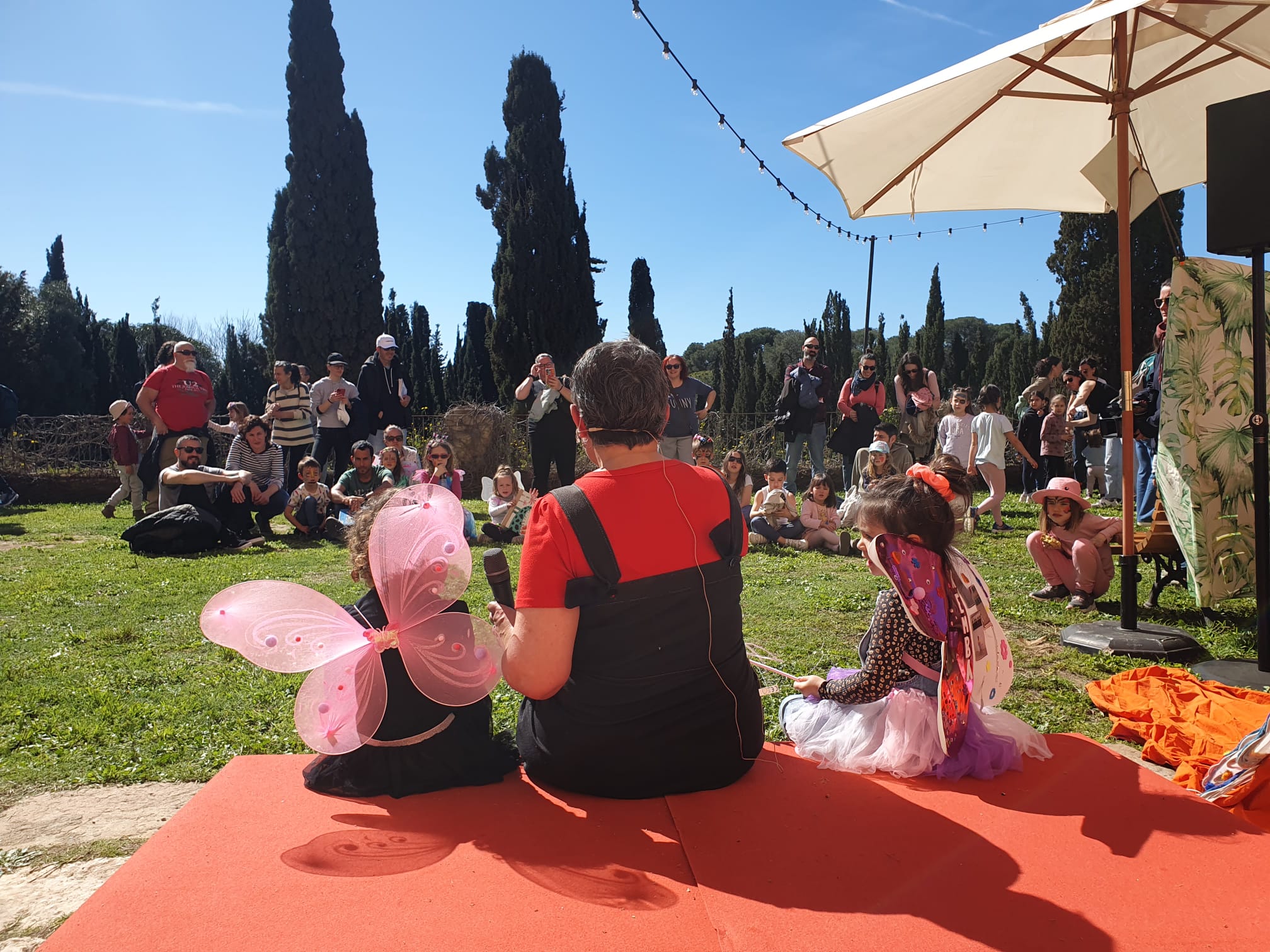 La Masia d’en Cabanyes presenta una primavera plena d’activitats familiars i culturals La Masia d’en Cabanyes presenta una primavera plena d’activitats familiars i culturals